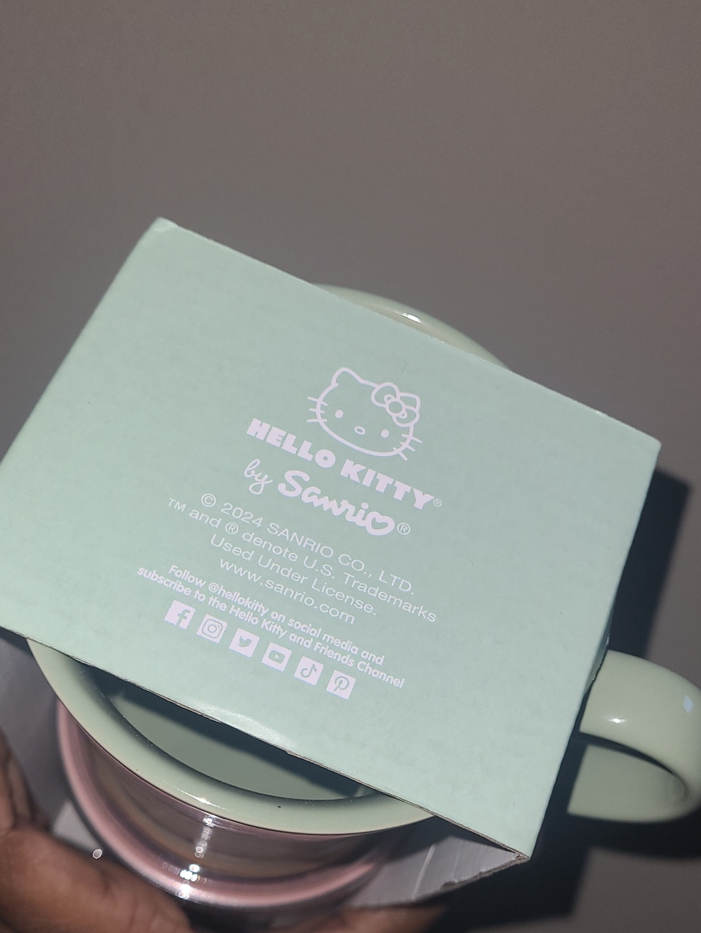 Sanrio Hello Kitty Pastel Pink & Mint Stackable Cups - Picture 4 of 7